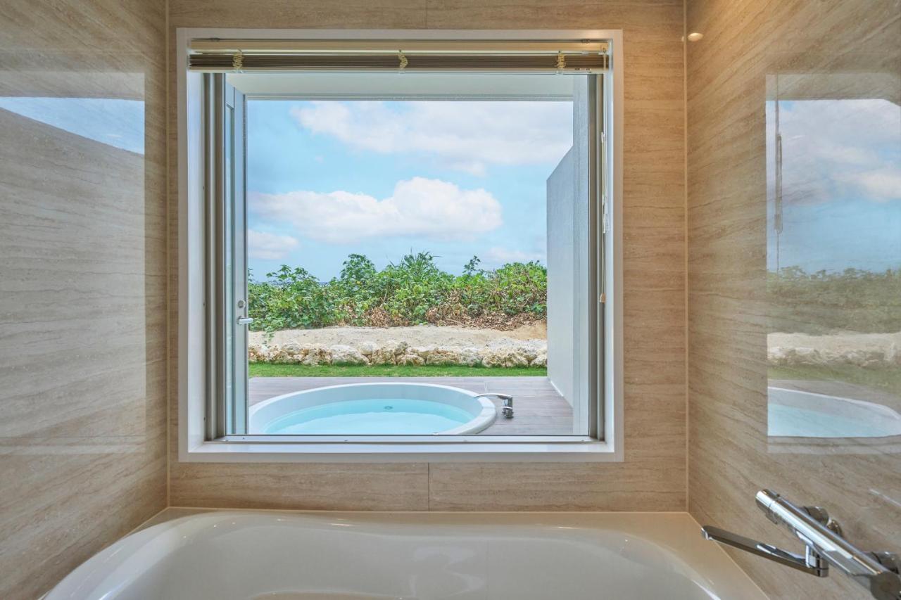 Watermark Hotel Okinawa Miyakojima Exterior photo